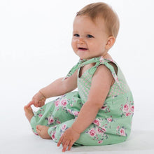 Load image into Gallery viewer, Baby Overall LOTTE Schnittmuster Ebook PDF Schnittmuster PDF Ebook download Patternforkids 