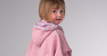 Load image into Gallery viewer, Mädchen Poncho Schnittmuster Ebook pdf MARA Schnittmuster PDF Ebook download Patternforkids 