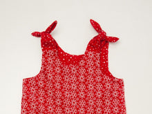 Laden Sie das Bild in den Galerie-Viewer, Baby overall sewing pattern LILLI&amp;BO - Paper pattern - Patternforkids
