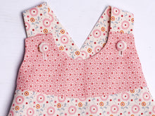 Laden Sie das Bild in den Galerie-Viewer, Baby overall sewing pattern LUNA - Patternforkids